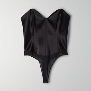 NWT Aritzia TEN BY BABATON Blaze Bodysuit, Black